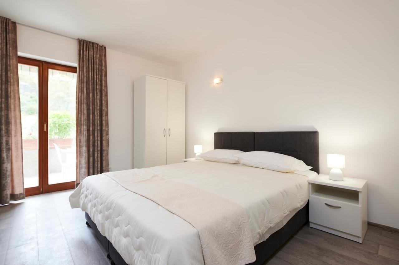 Cutan Apartment Trogir Exterior photo