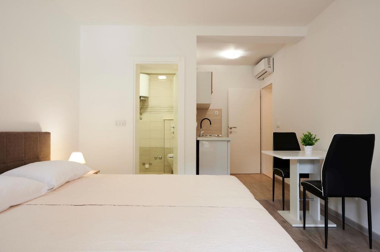 Cutan Apartment Trogir Exterior photo