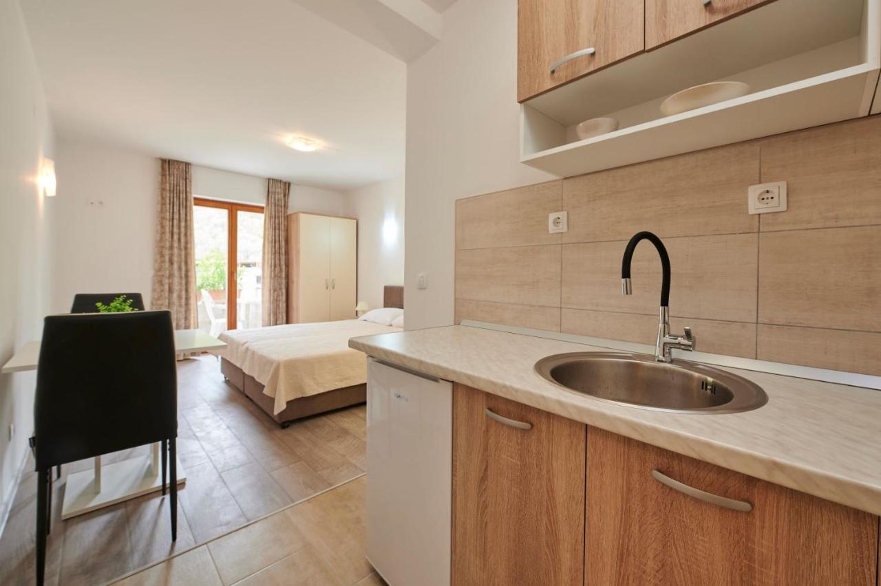 Cutan Apartment Trogir Exterior photo